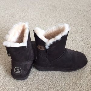 BearPaw women’s winter boots